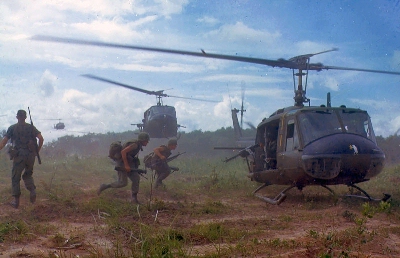 0080-uh-1d_helicopters_in_vetnam_1966.jpg