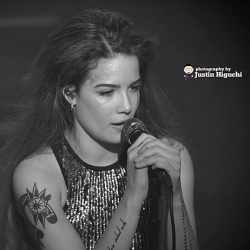0245-Halsey_03-11-2015 -10_(16181331933).jpg