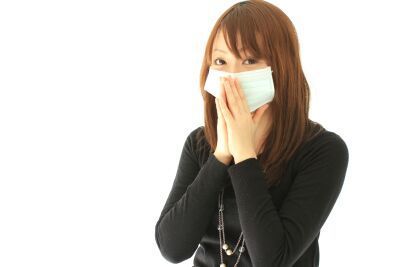 0288-anzu_ryuzaki_wtih_a_face_mask.jpg