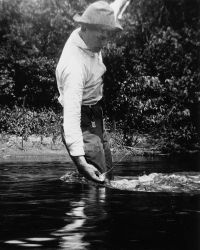 0314-ernest_hemingway_fishing_at_waloon_lake_michigan_1916.jpg
