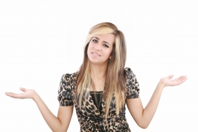 0382-lady_gestures_confusion_with_hands.jpg