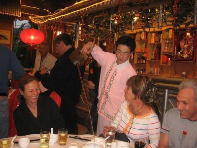 0387-china_tea_serving.jpg