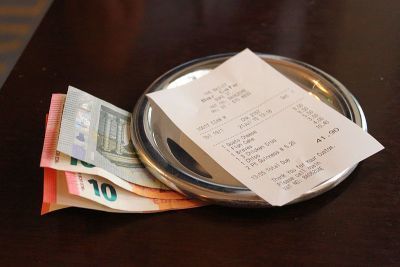 0387-pay_the_bill.jpg