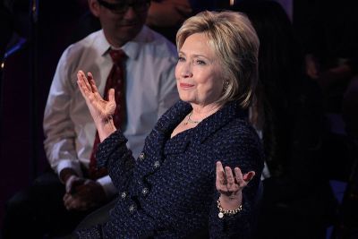 0410-hillary_clinton_(23705602384).jpg