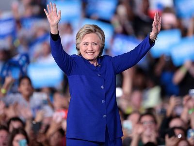 0410-hillary_clinton_by_gage_skidmore_6.jpg
