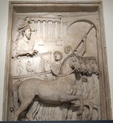 0475-bas_relief_from_arch_of_marcus_aurelius_triumph_chariot.jpg